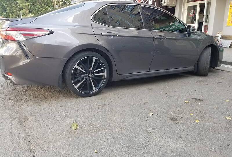 Toyota Camry 2017