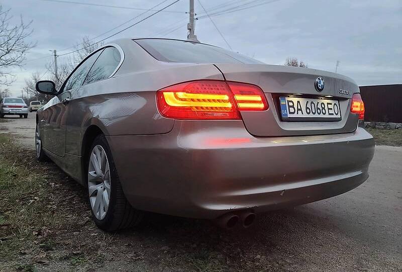 BMW 328 e92 2010