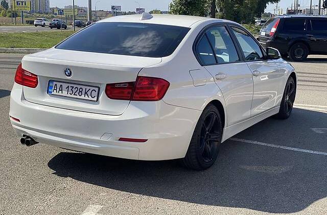 BMW 328 2012