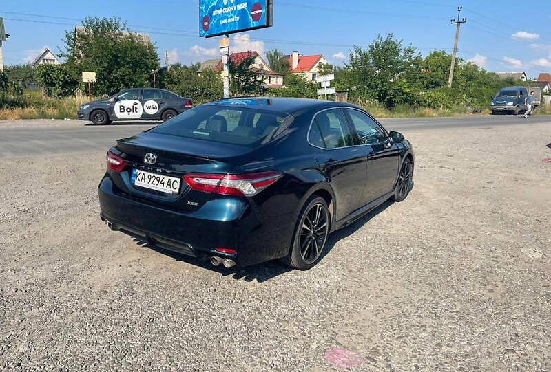 Toyota Camry 2017