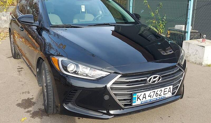 Hyundai Elantra SEL 2017