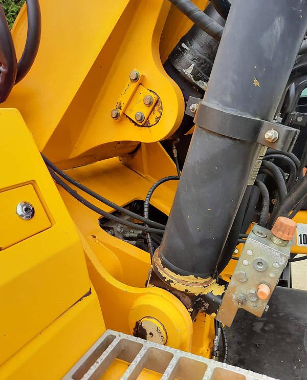 JCB JS 160 2009