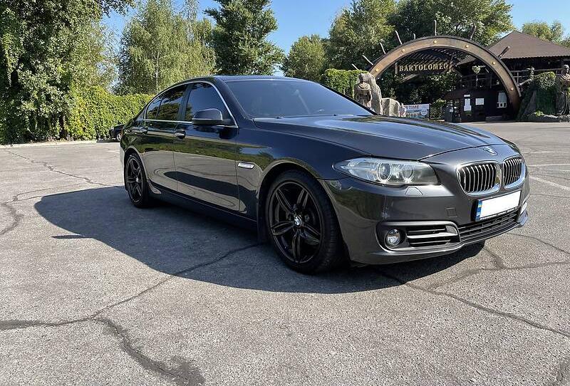 BMW 528 2015