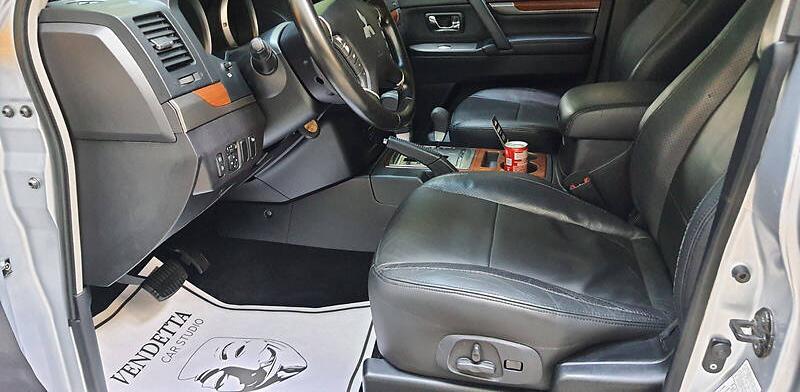 Mitsubishi Pajero Wagon 2007