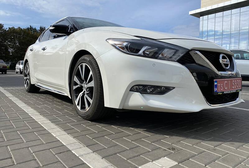 Nissan Maxima 2016