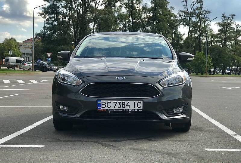 Ford Focus SE 2015