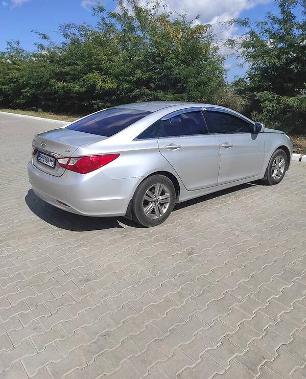 Hyundai Sonata 2013