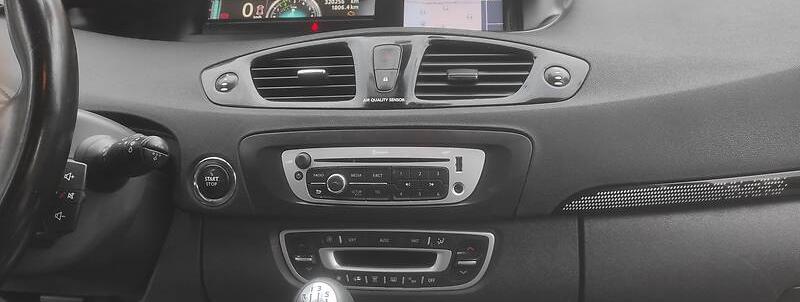 Renault Grand Scenic 2012