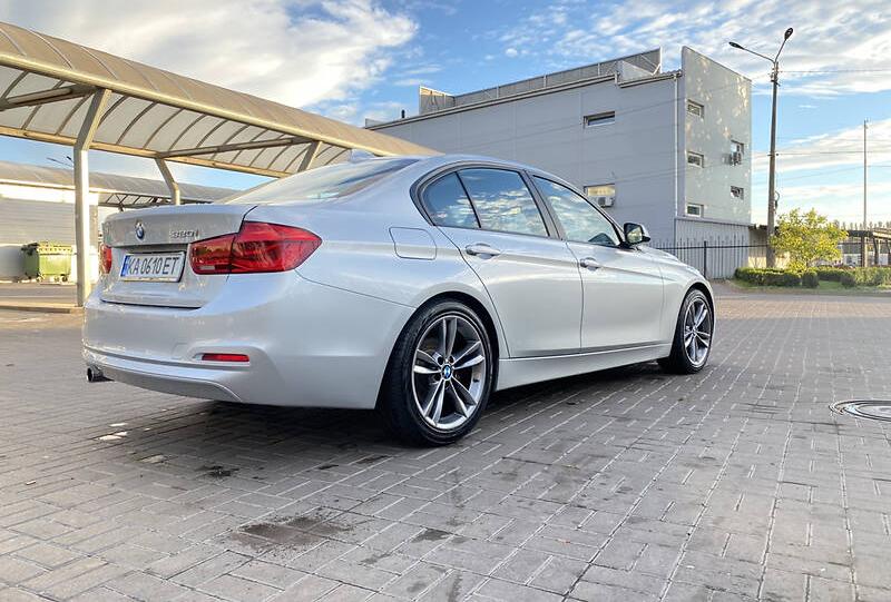 BMW 320 I 2015