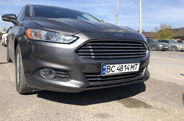 Ford Fusion 2016