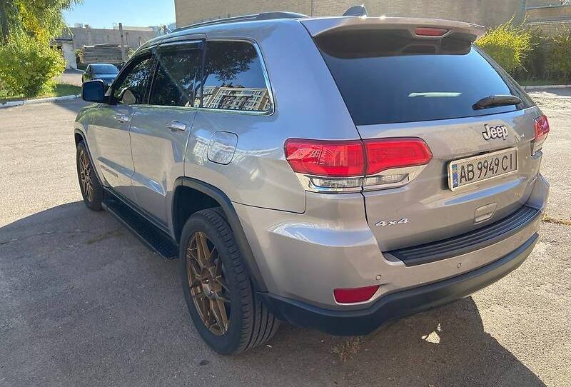 Jeep Grand Cherokee Laredo 2018
