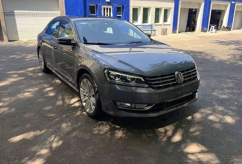 Volkswagen Passat B7 2014