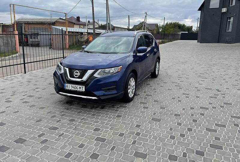 Nissan Rogue Sv  2017