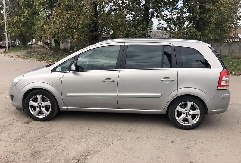 Opel Zafira 2008