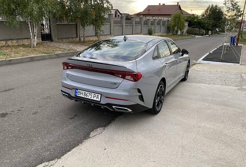Kia K5 SPORT line 2020