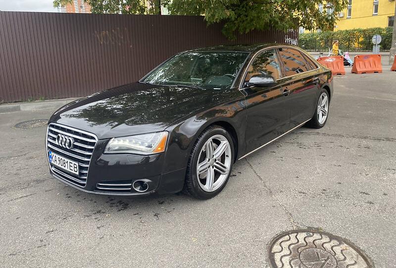 Audi A8 3.0 tfsi 2012