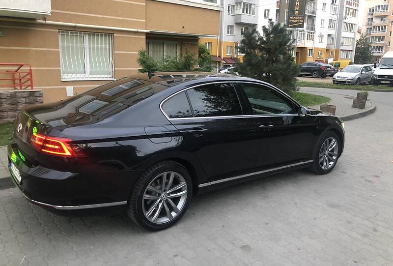 Volkswagen Passat B8 HIGHLINE 2016