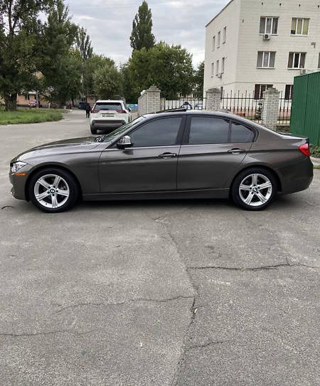 BMW 328 2013