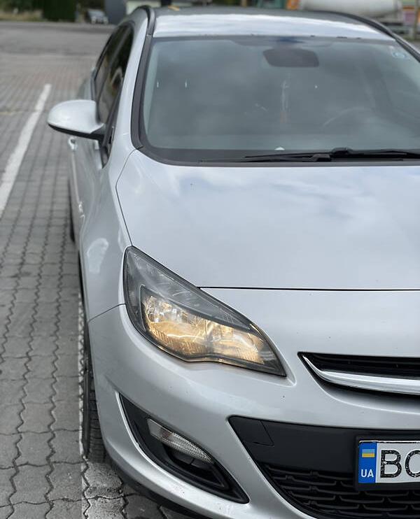 Opel Astra J 2015