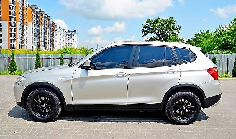 BMW X3 2011