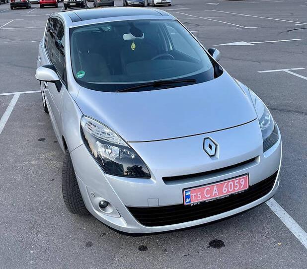 Renault Grand Scenic 2009