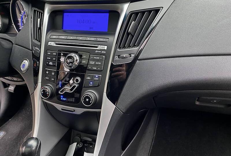 Hyundai Sonata Top 2012