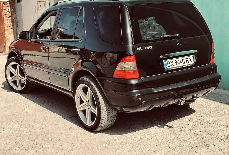 Mercedes-Benz ML 350 2005