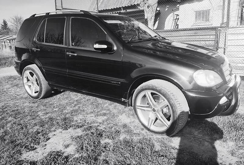 Mercedes-Benz ML 350 2005