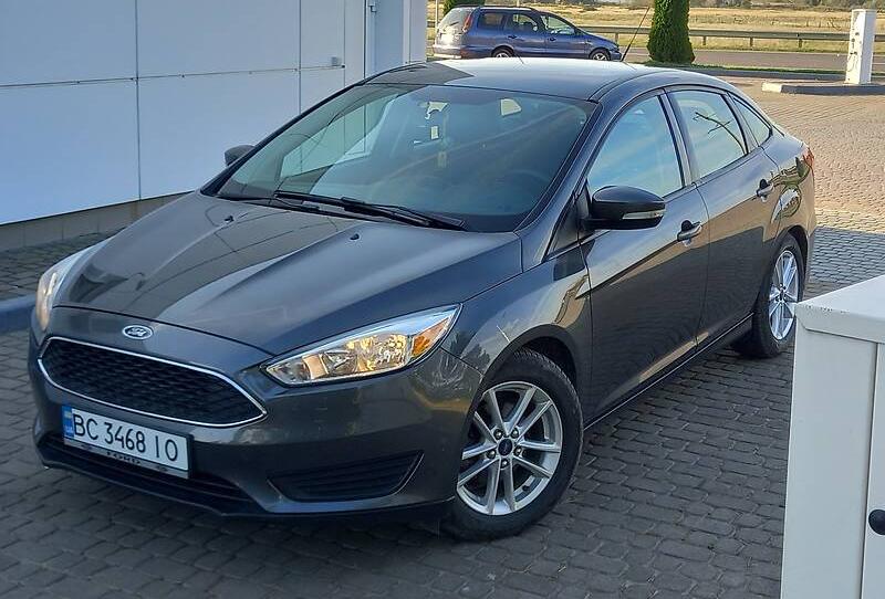 Ford Focus SE 2015