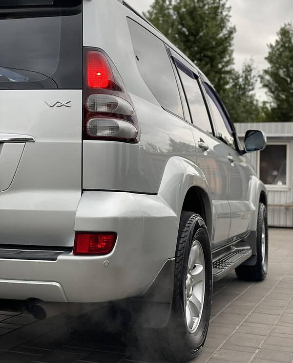 Toyota Land Cruiser Prado 120 2006