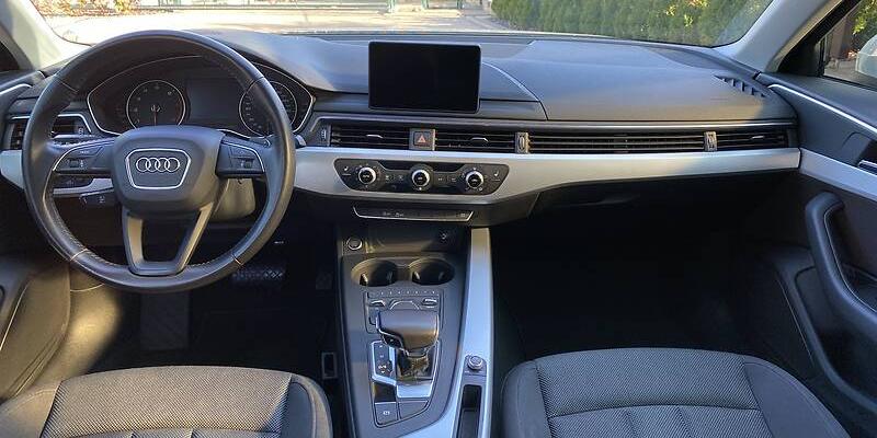 Audi A4 2017
