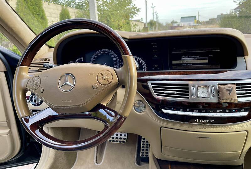 Mercedes-Benz S 500 2012