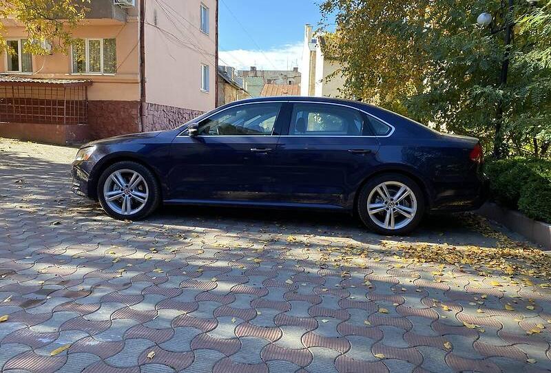 Volkswagen Passat B7 SE  2015