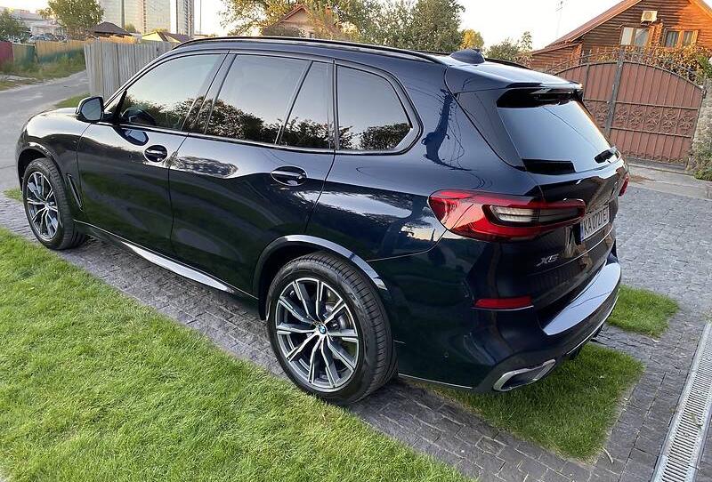 BMW X5 OFFICIAL 40I 2019