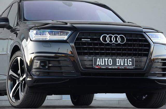 Audi Q7 S LINEx3 MATRIX 7M 2017