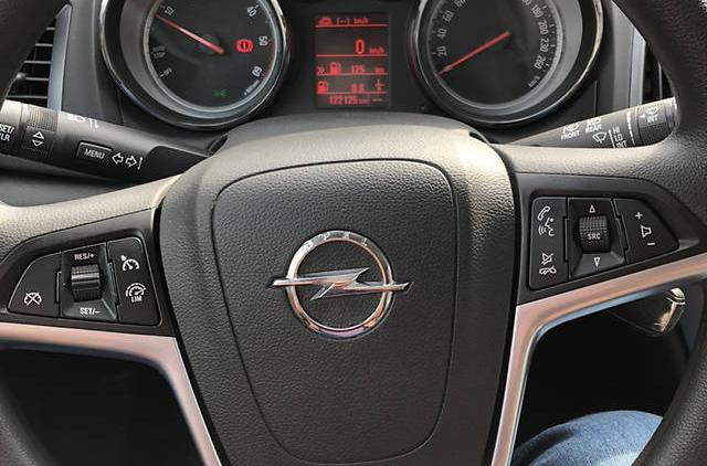 Opel Astra J 2014