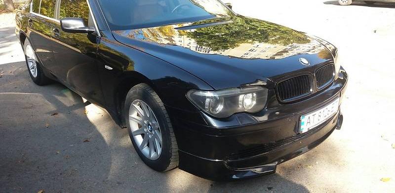 BMW 745 2003