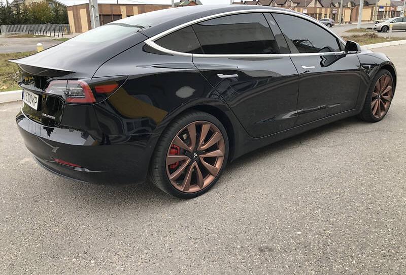 Tesla Model 3 2018