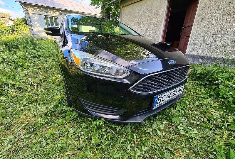 Ford Focus SE 2015