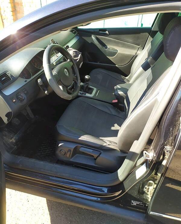 Volkswagen Passat B6 2010