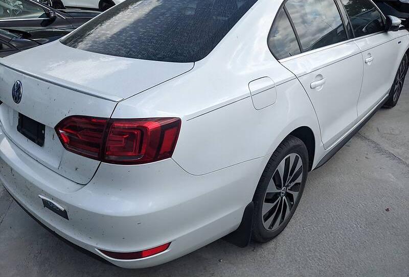 Volkswagen Jetta Hybrid Sel Premium  2013