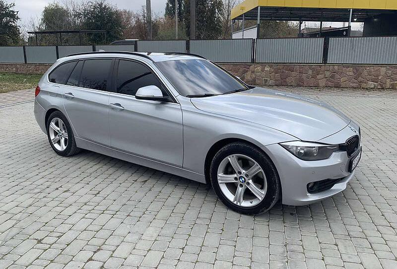 BMW 328 2015