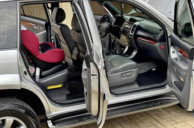Toyota Land Cruiser Prado 120 OFFICIAL EXCLUSIVE  2008