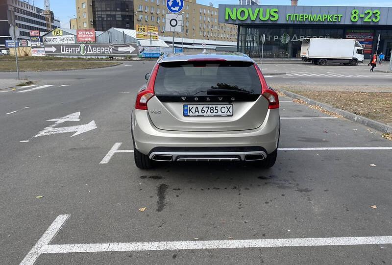 Volvo V60 2018