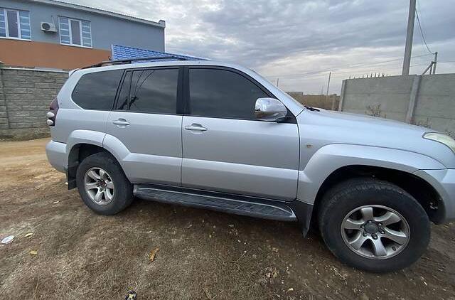 Toyota Land Cruiser Prado 120 2008