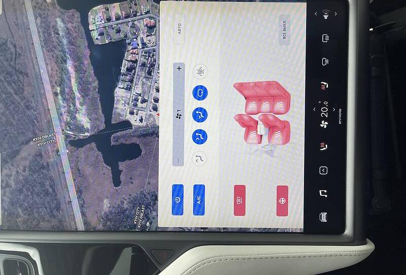 Tesla Model X  Intel 2018