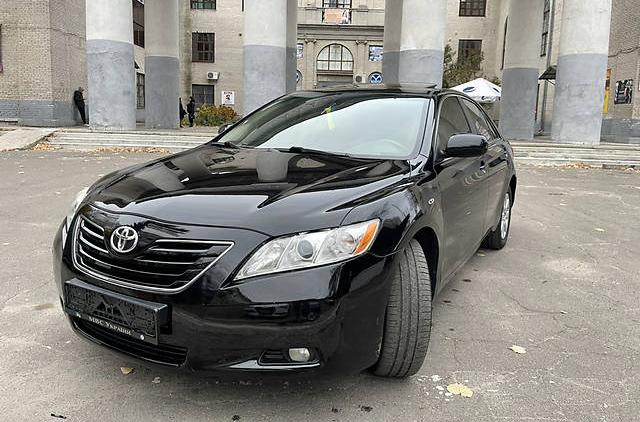 Toyota Camry OFFICIAL  2009