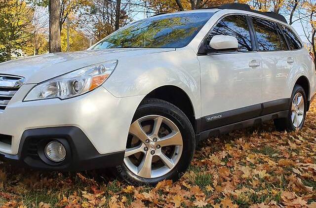 Subaru Outback 2012