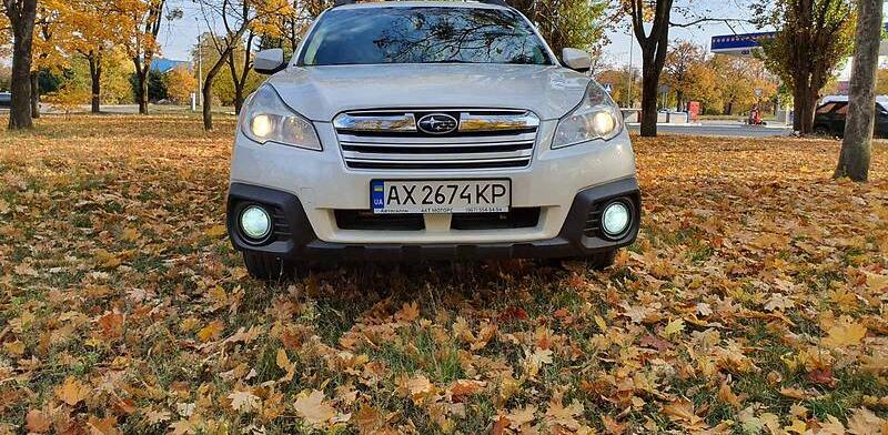 Subaru Outback 2012