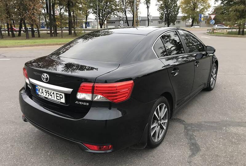Toyota Avensis MAKSIMALNA  2012